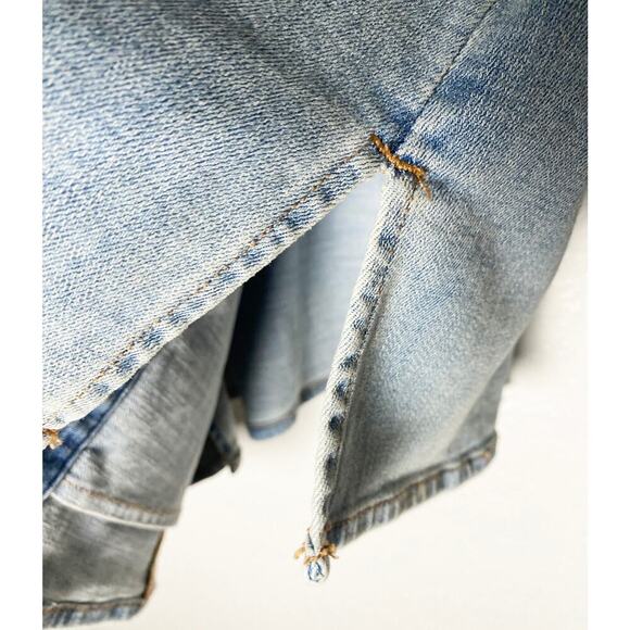 Chico's Womens Embroidered Floral Jean Jacket Shacket Stretch Welt/Chest Pockets - Picture 12 of 15